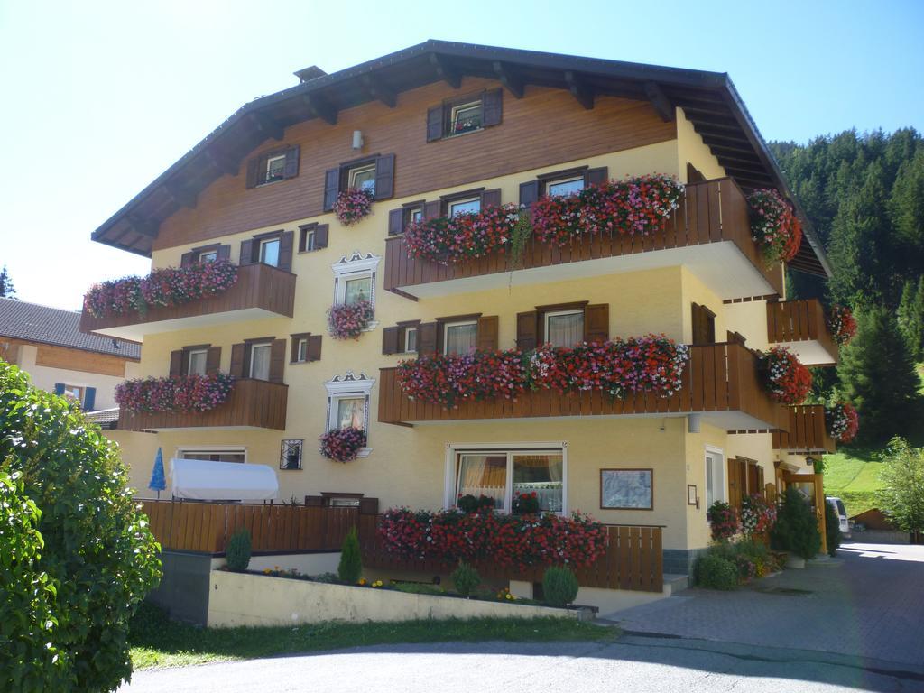 Hotel I Rododendri Valfurva Kültér fotó