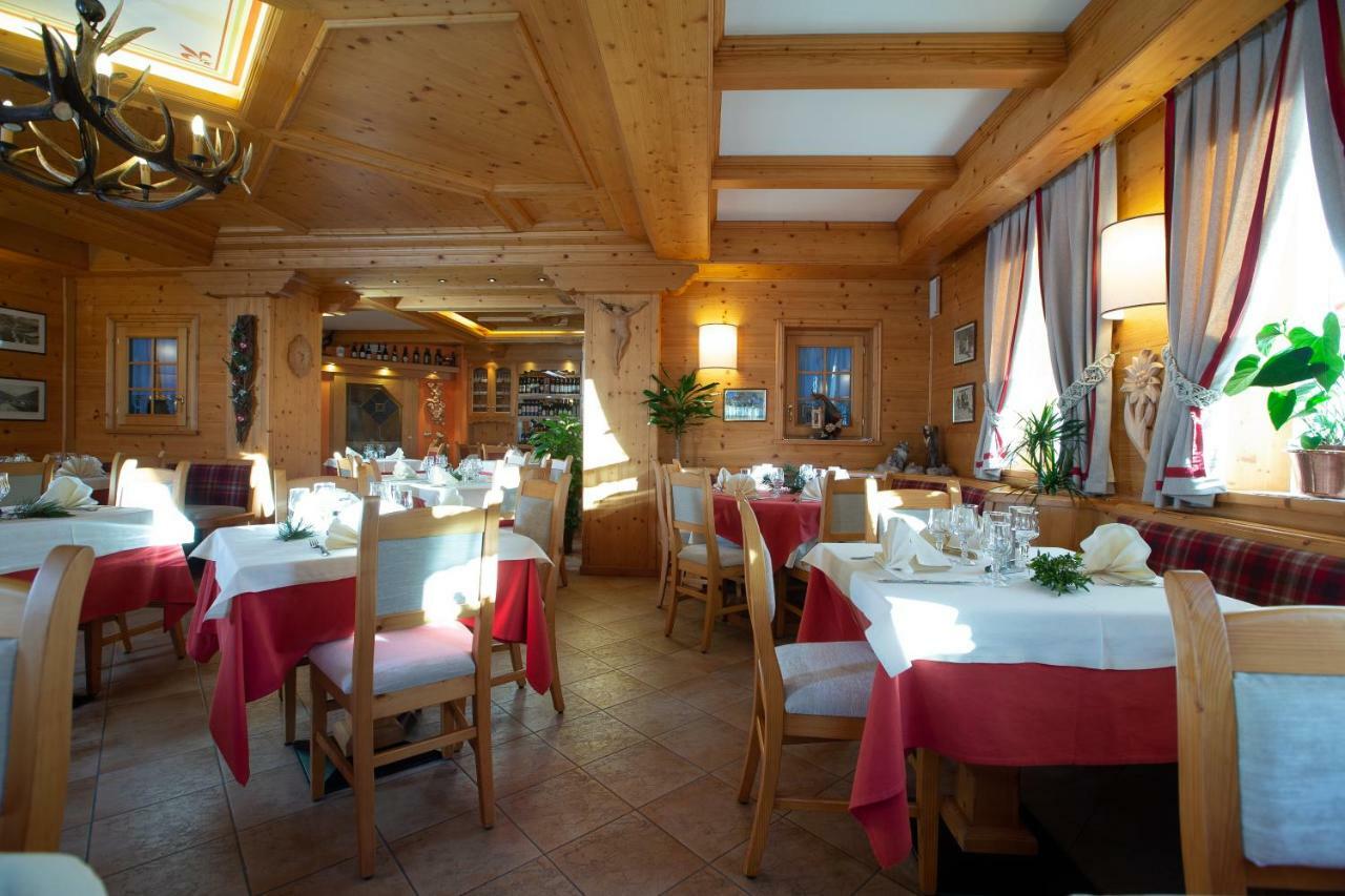 Hotel I Rododendri Valfurva Kültér fotó