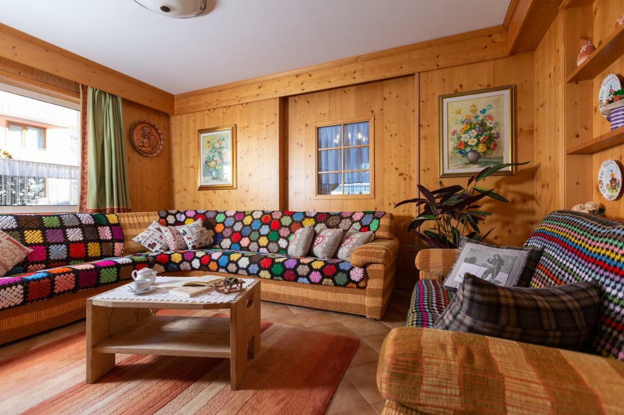 Hotel I Rododendri Valfurva Kültér fotó